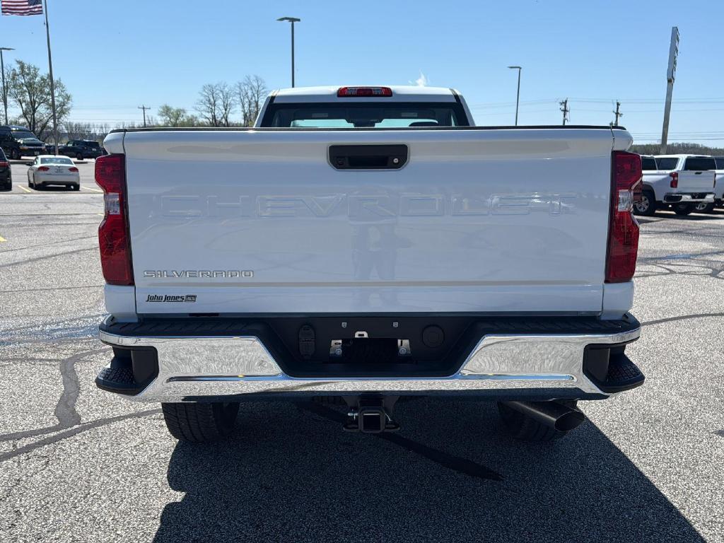 new 2025 Chevrolet Silverado 3500 car, priced at $51,690