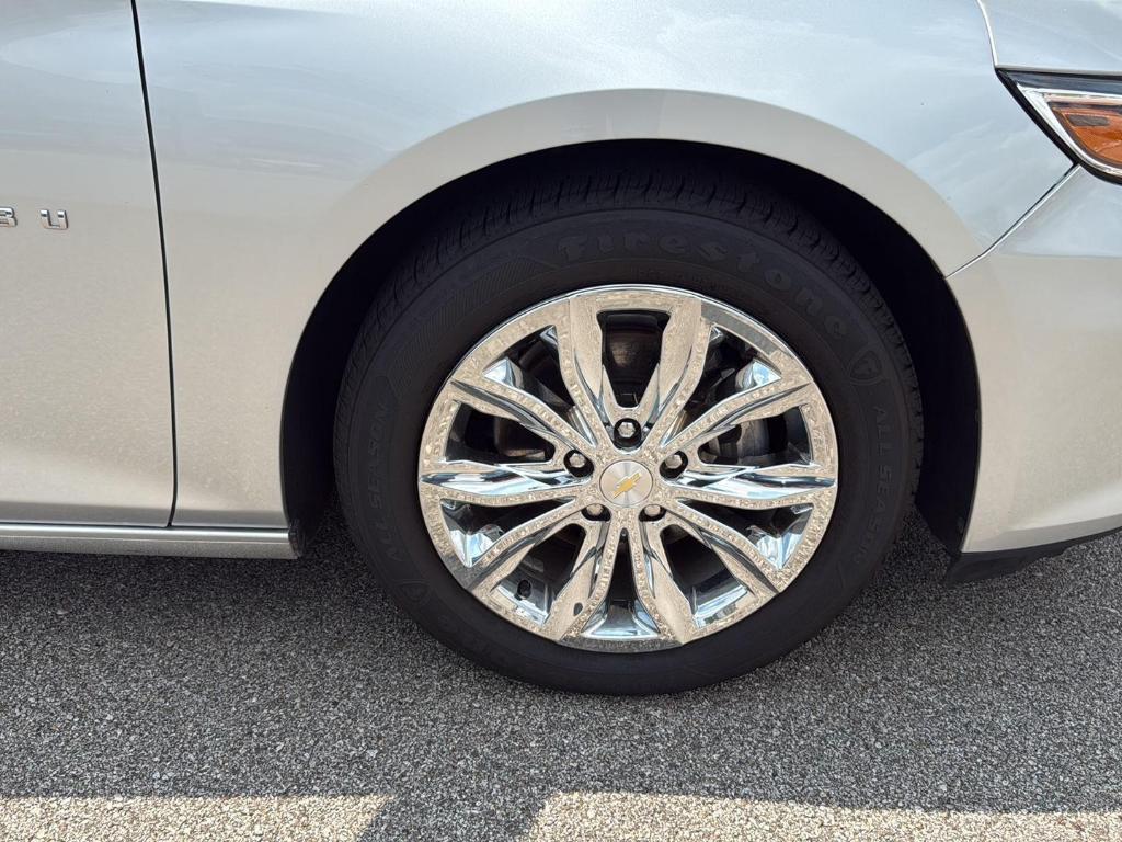 used 2022 Chevrolet Malibu car, priced at $17,995