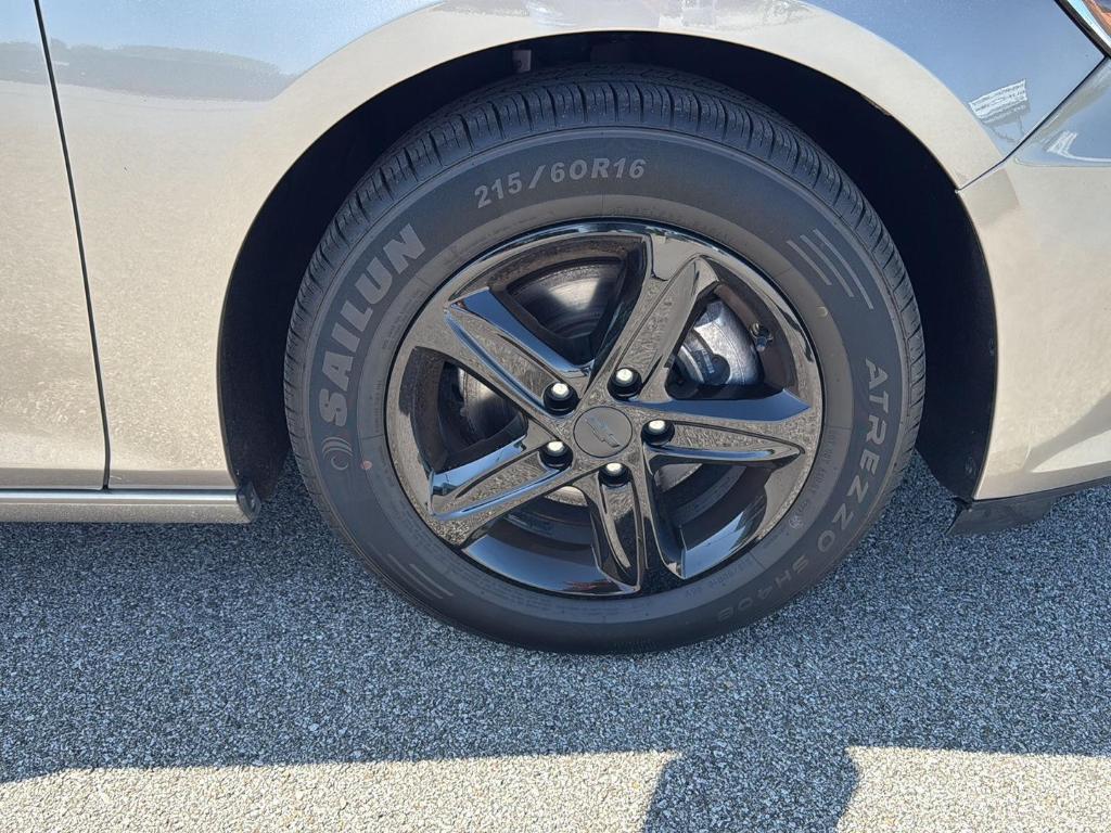 used 2022 Chevrolet Malibu car, priced at $15,400