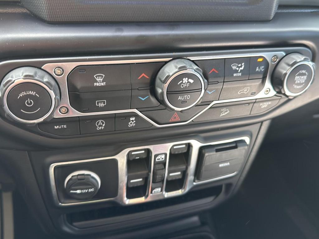 used 2020 Jeep Wrangler Unlimited car, priced at $29,500