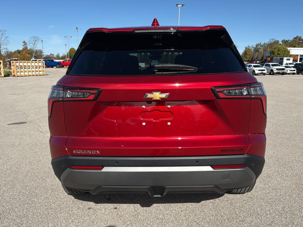 new 2026 Chevrolet Equinox car, priced at $32,260