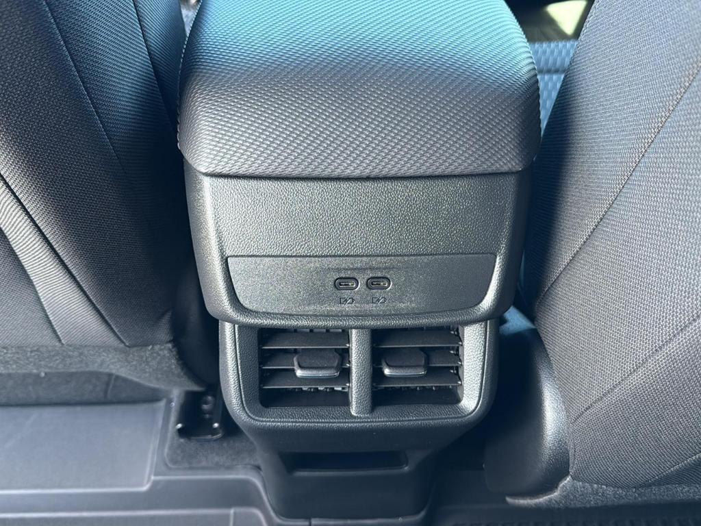 new 2026 Chevrolet Equinox car, priced at $32,260