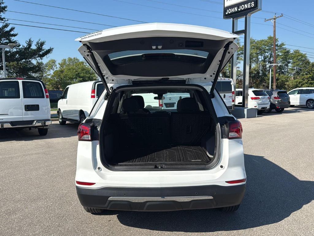 used 2022 Chevrolet Equinox car, priced at $21,995