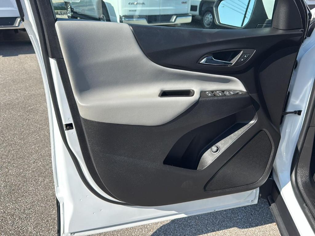 used 2022 Chevrolet Equinox car, priced at $21,995