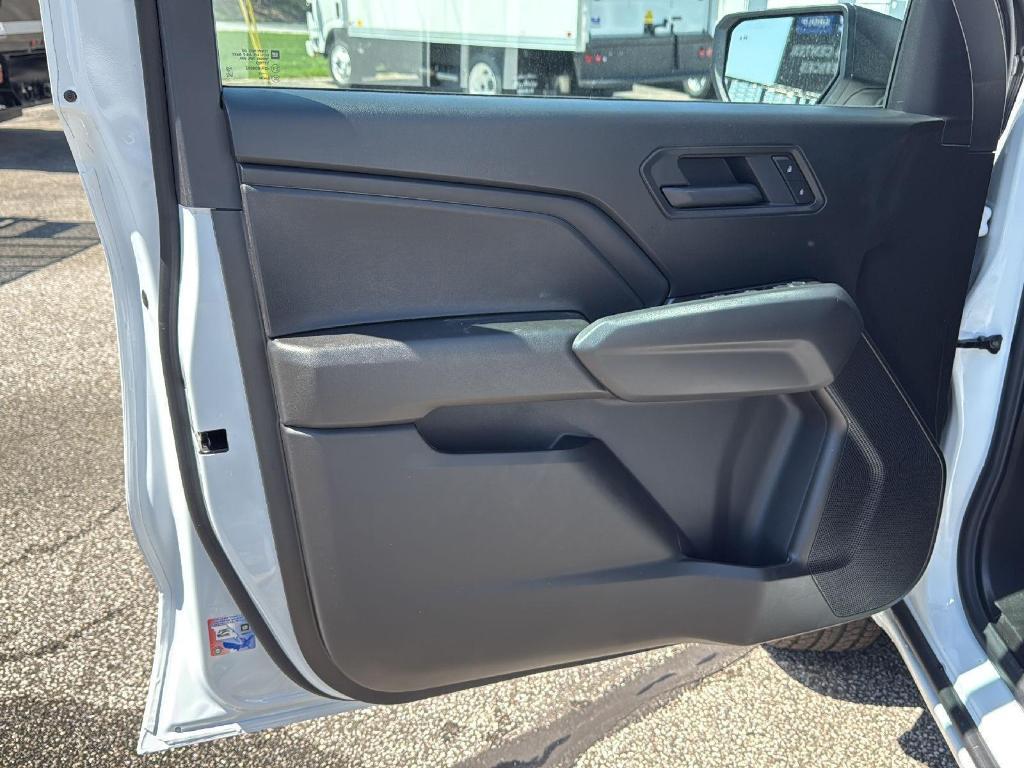 new 2025 Chevrolet Colorado car, priced at $34,010