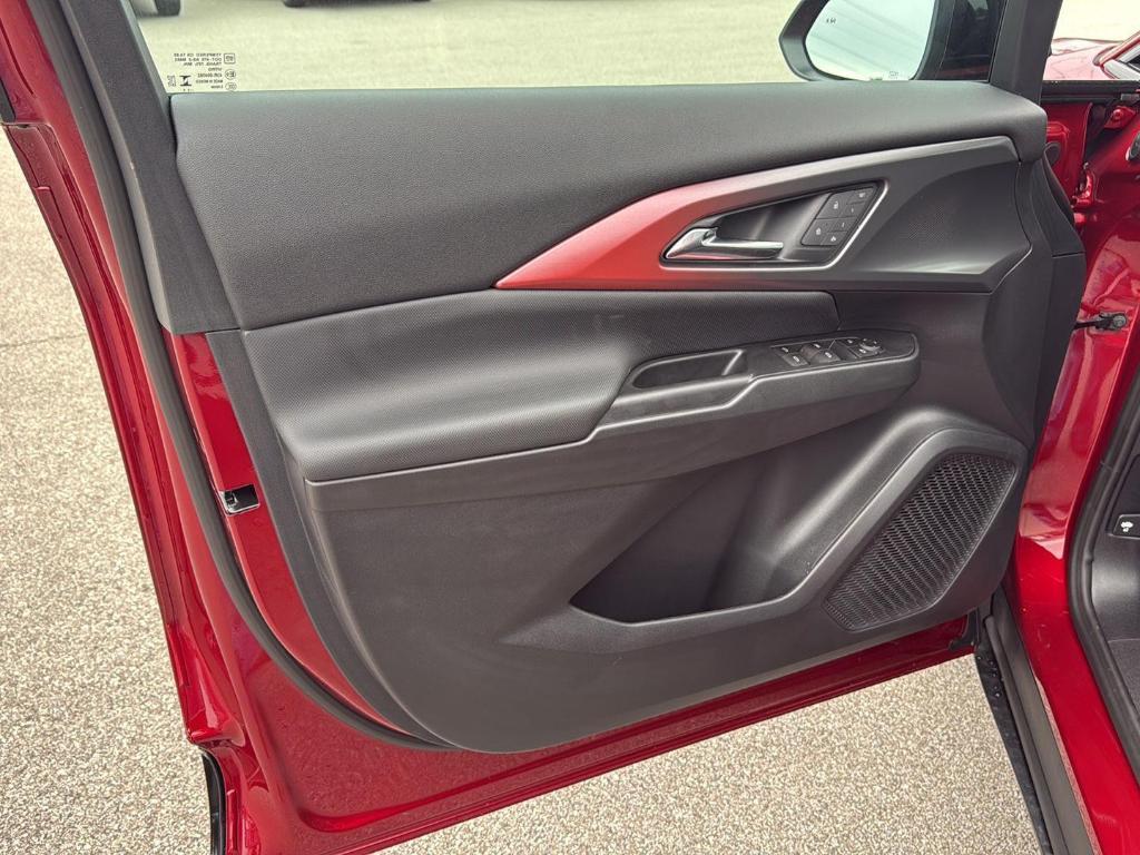 new 2025 Chevrolet Equinox EV car, priced at $49,285