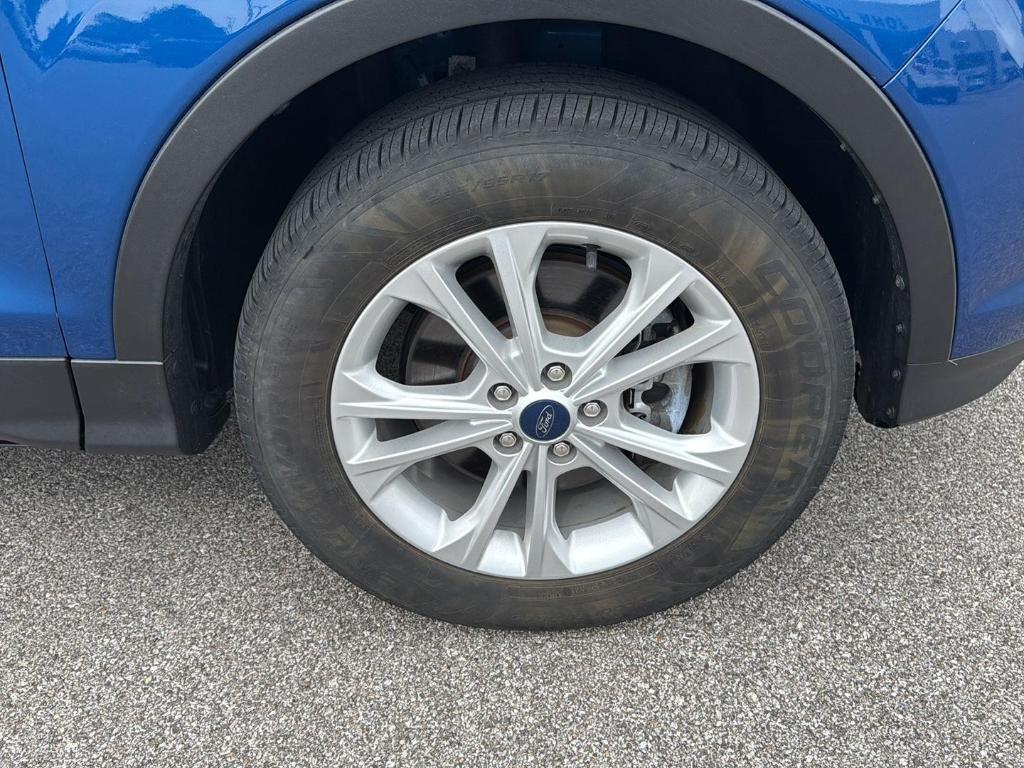used 2019 Ford Escape car, priced at $13,550