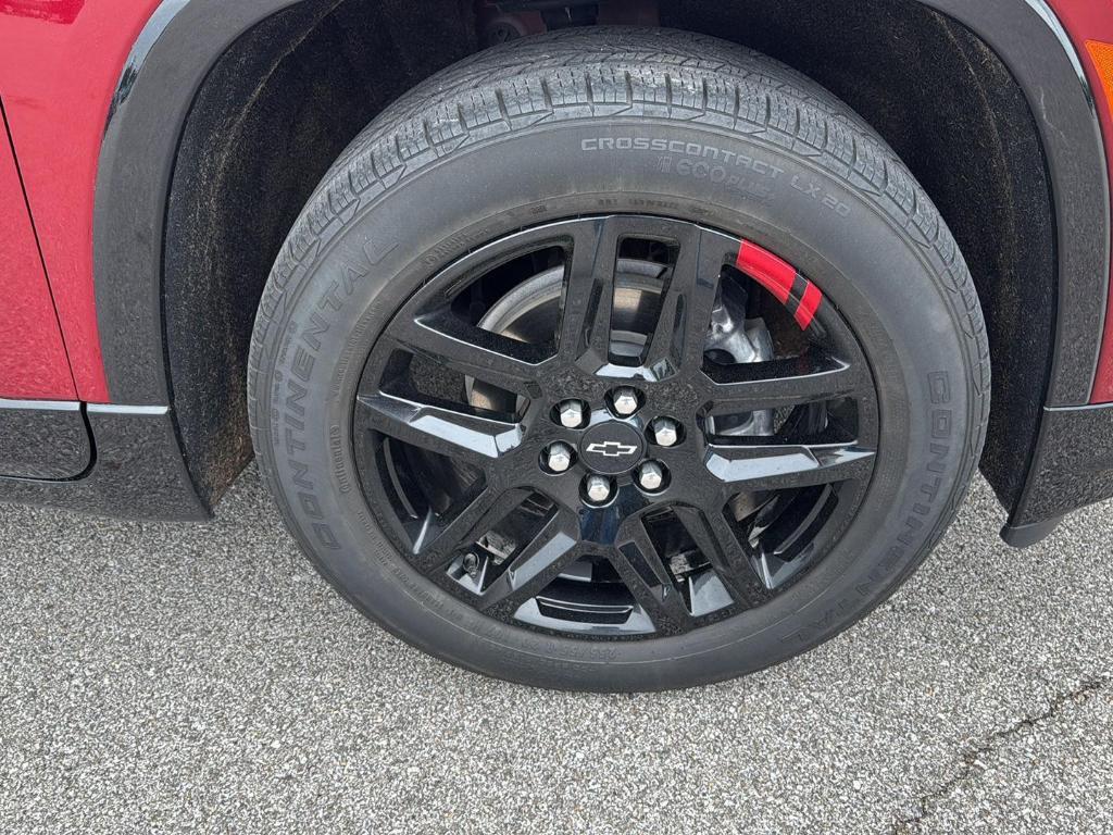 used 2022 Chevrolet Traverse car, priced at $32,000