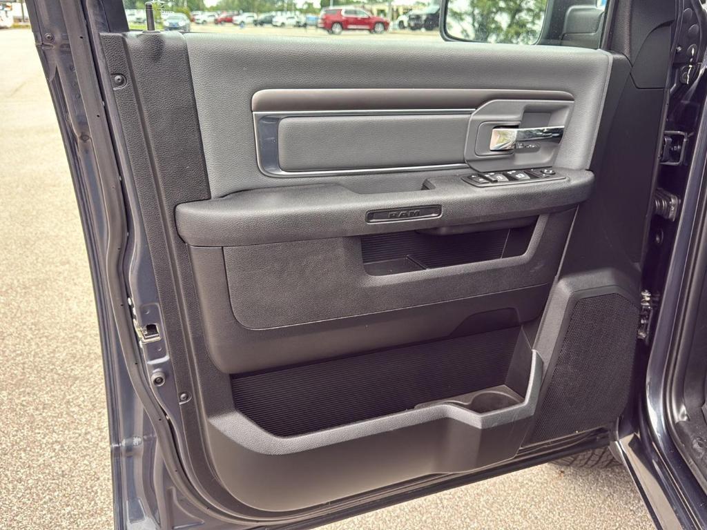 used 2021 Ram 1500 Classic car, priced at $21,445