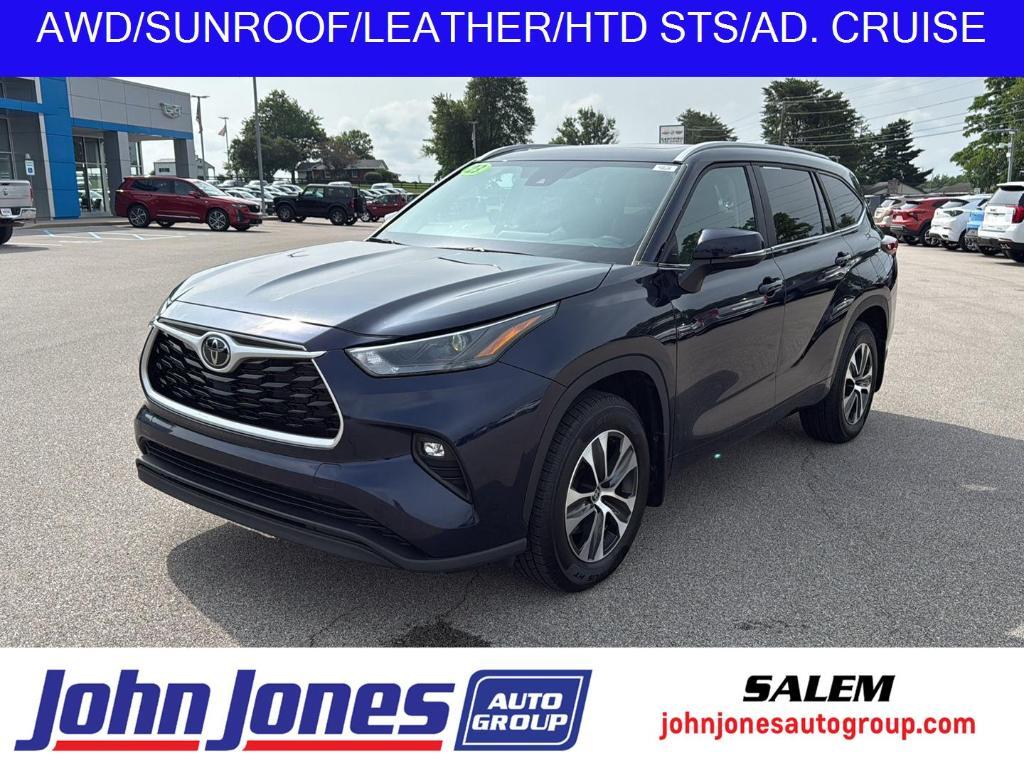 used 2023 Toyota Highlander car, priced at $40,895