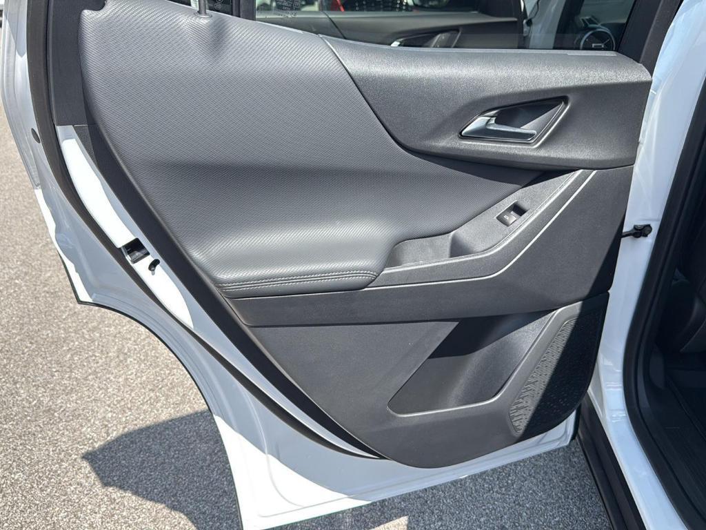 new 2026 Chevrolet Equinox car, priced at $32,380