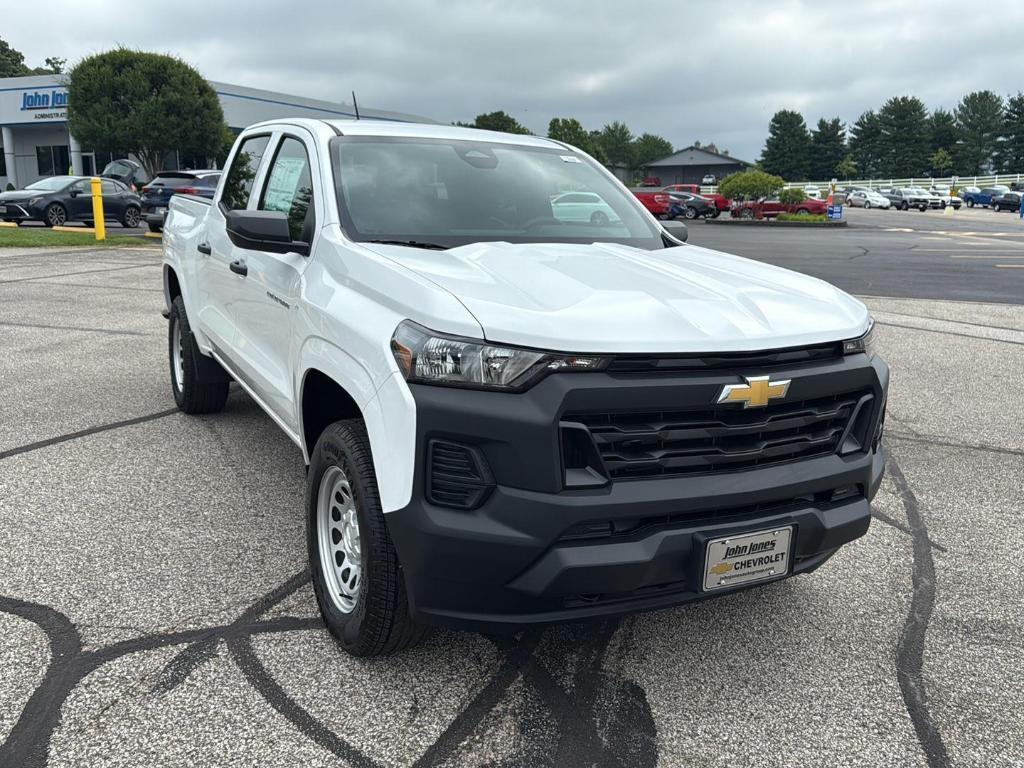 new 2025 Chevrolet Colorado car, priced at $38,505