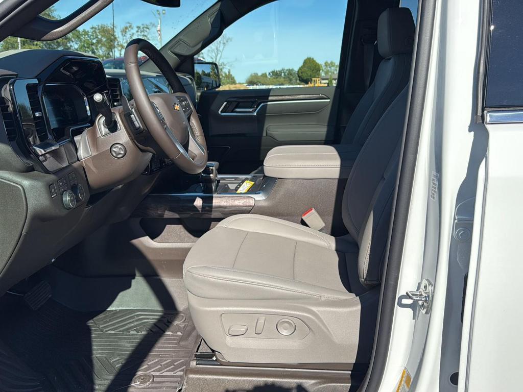 new 2026 Chevrolet Silverado 1500 car, priced at $66,320