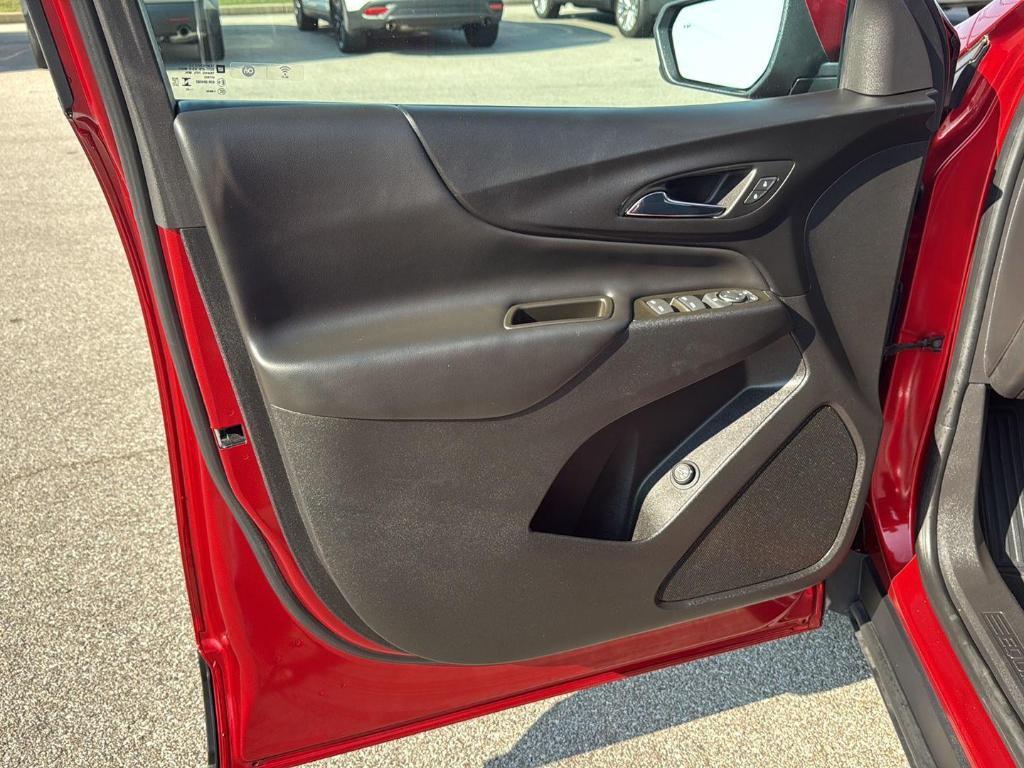 used 2023 Chevrolet Equinox car, priced at $22,995