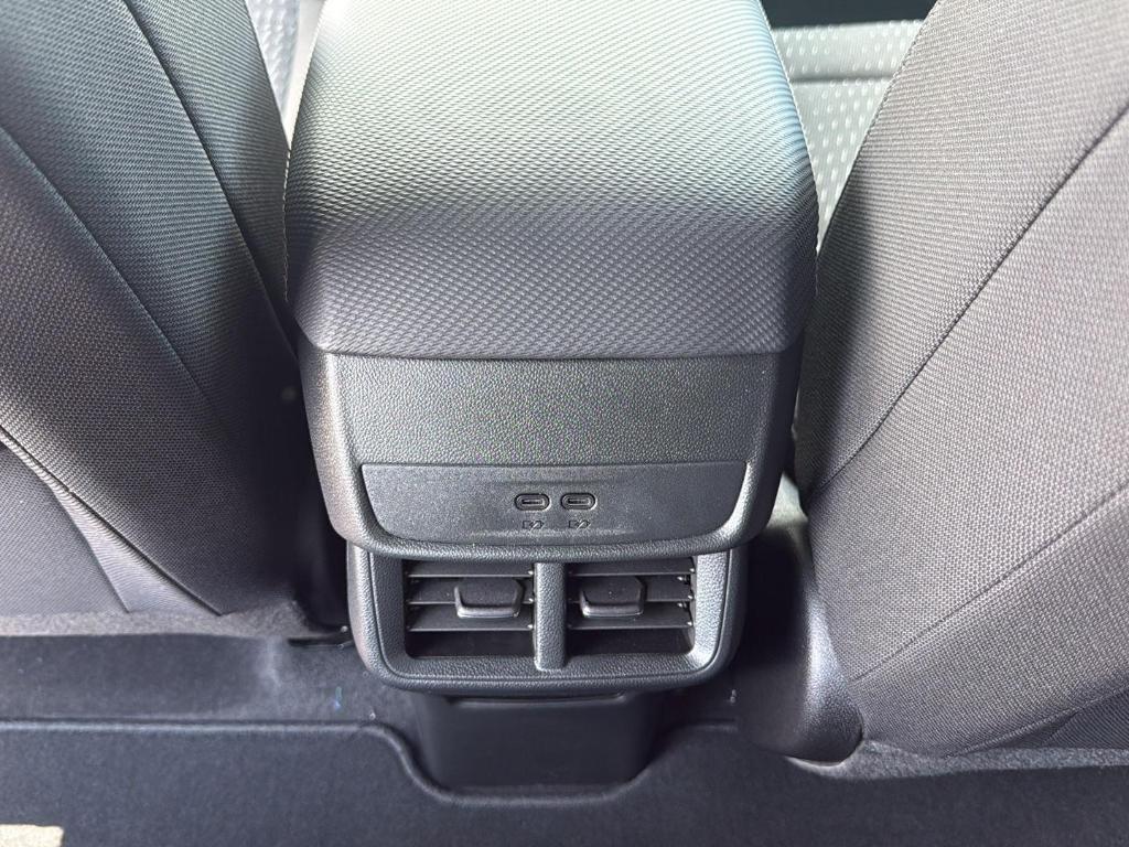 new 2026 Chevrolet Equinox car, priced at $30,035