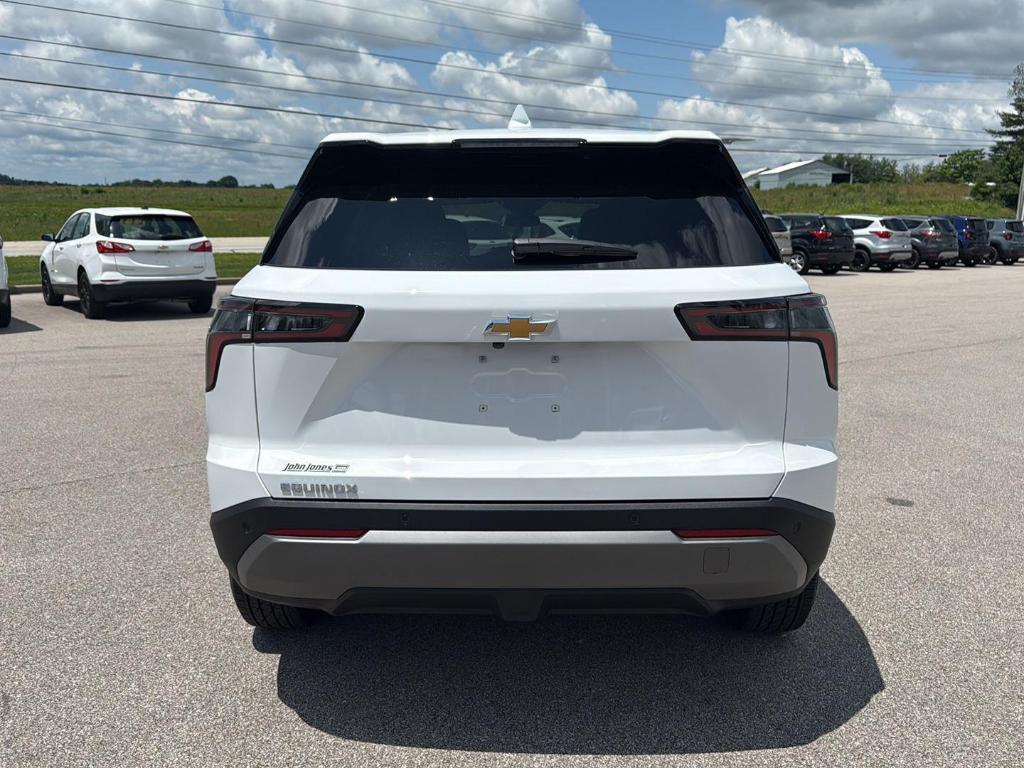new 2026 Chevrolet Equinox car, priced at $30,035
