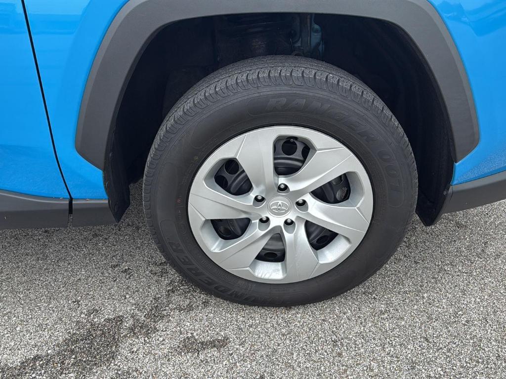 used 2021 Toyota RAV4 car, priced at $19,395