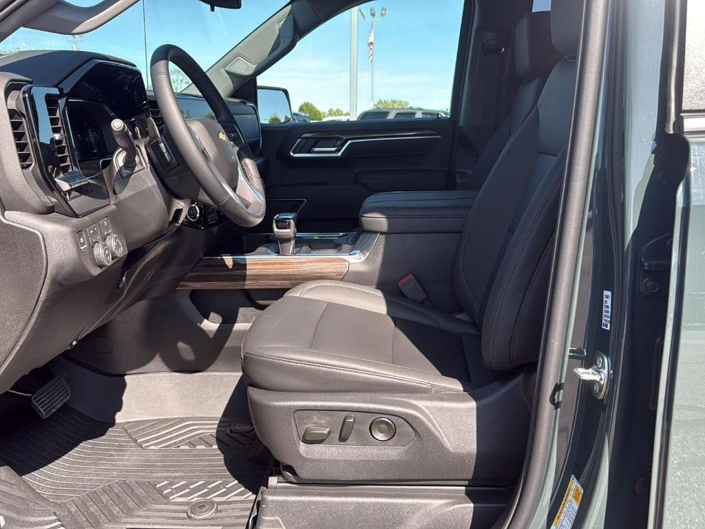 new 2026 Chevrolet Silverado 1500 car, priced at $61,065