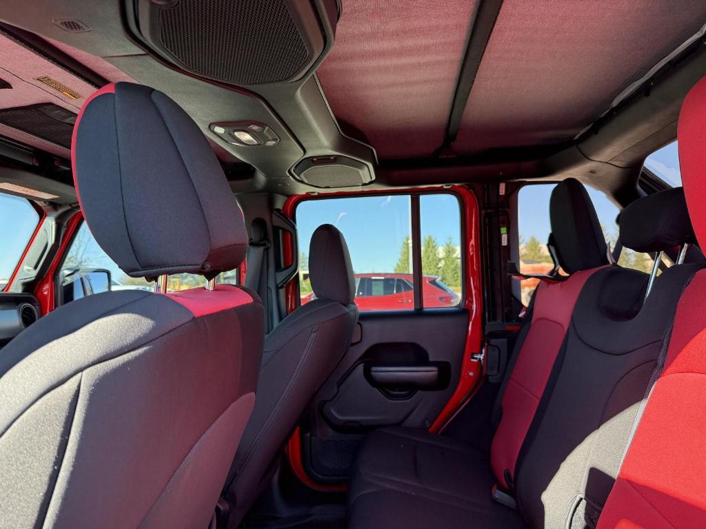 used 2018 Jeep Wrangler Unlimited car, priced at $31,995