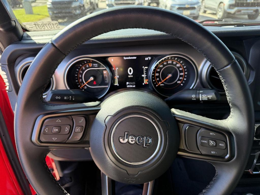 used 2018 Jeep Wrangler Unlimited car, priced at $31,995