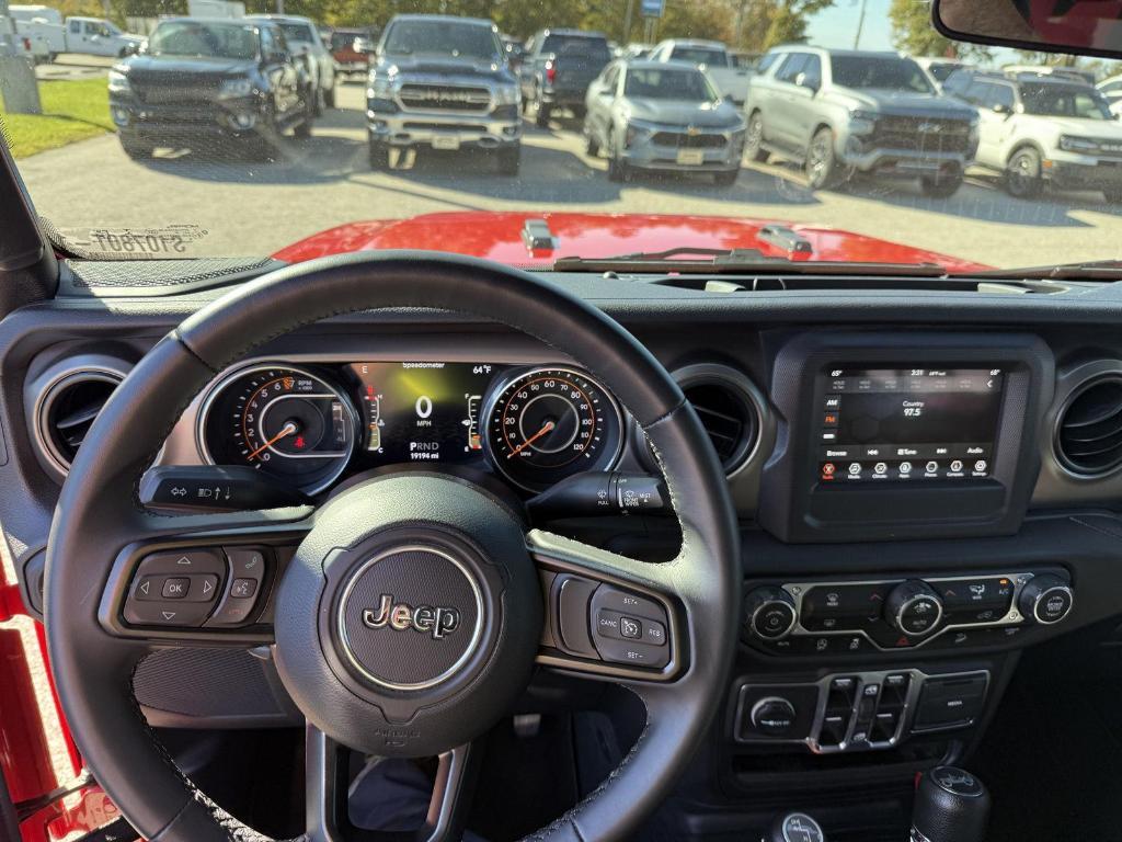 used 2018 Jeep Wrangler Unlimited car, priced at $31,995