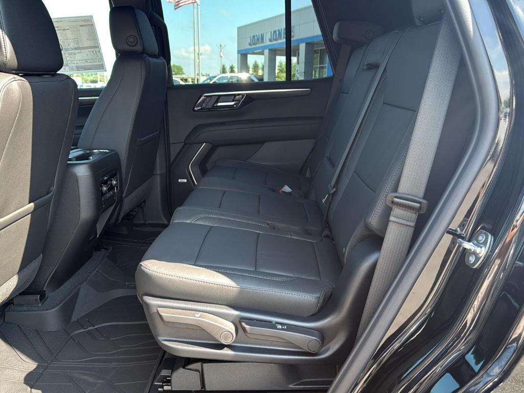 new 2025 Chevrolet Tahoe car, priced at $75,195