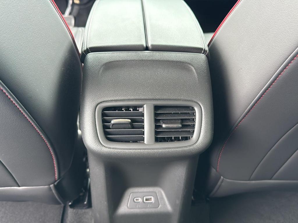 used 2023 Buick Envision car, priced at $34,695
