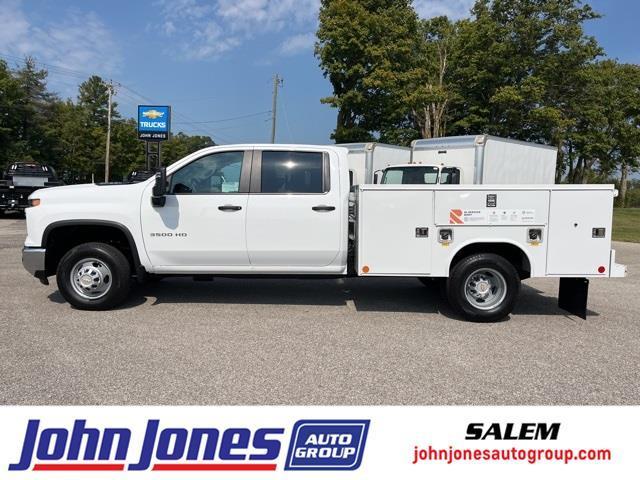 new 2024 Chevrolet Silverado 3500 car, priced at $57,931