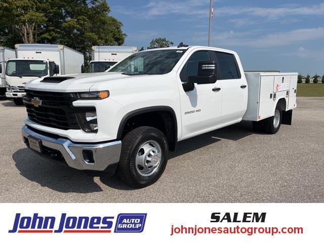 new 2024 Chevrolet Silverado 3500 car, priced at $57,931
