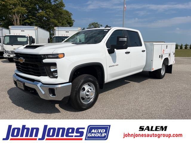 new 2024 Chevrolet Silverado 3500 car, priced at $59,431