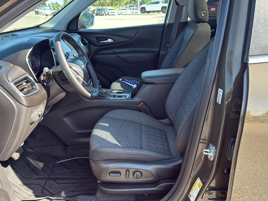 used 2023 Chevrolet Equinox car, priced at $23,495