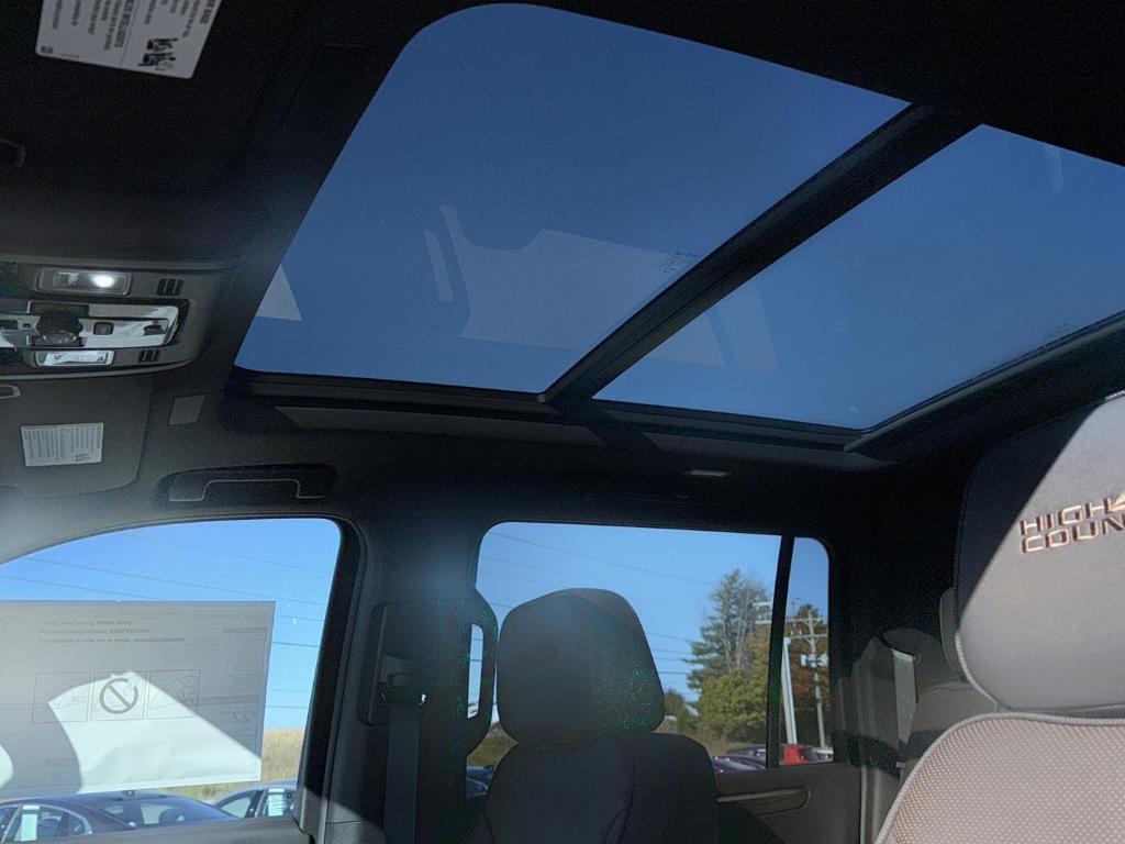 new 2026 Chevrolet Suburban car, priced at $89,265