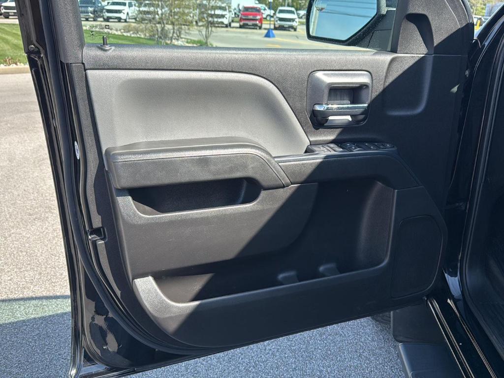 used 2018 GMC Sierra 1500 car, priced at $33,475