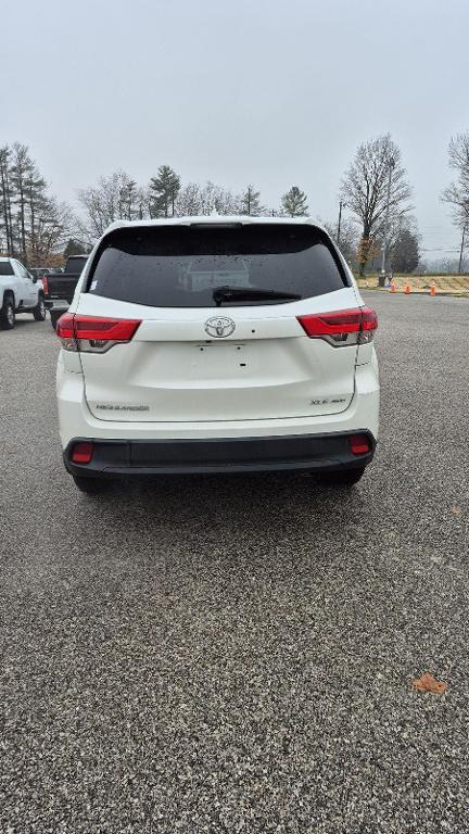 used 2018 Toyota Highlander car, priced at $20,995