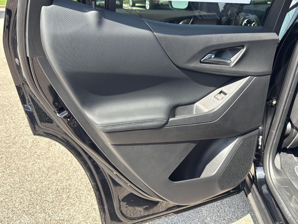 new 2026 Chevrolet Equinox car, priced at $30,035