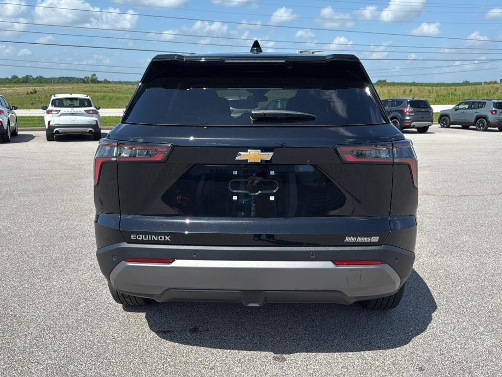 new 2026 Chevrolet Equinox car, priced at $30,035