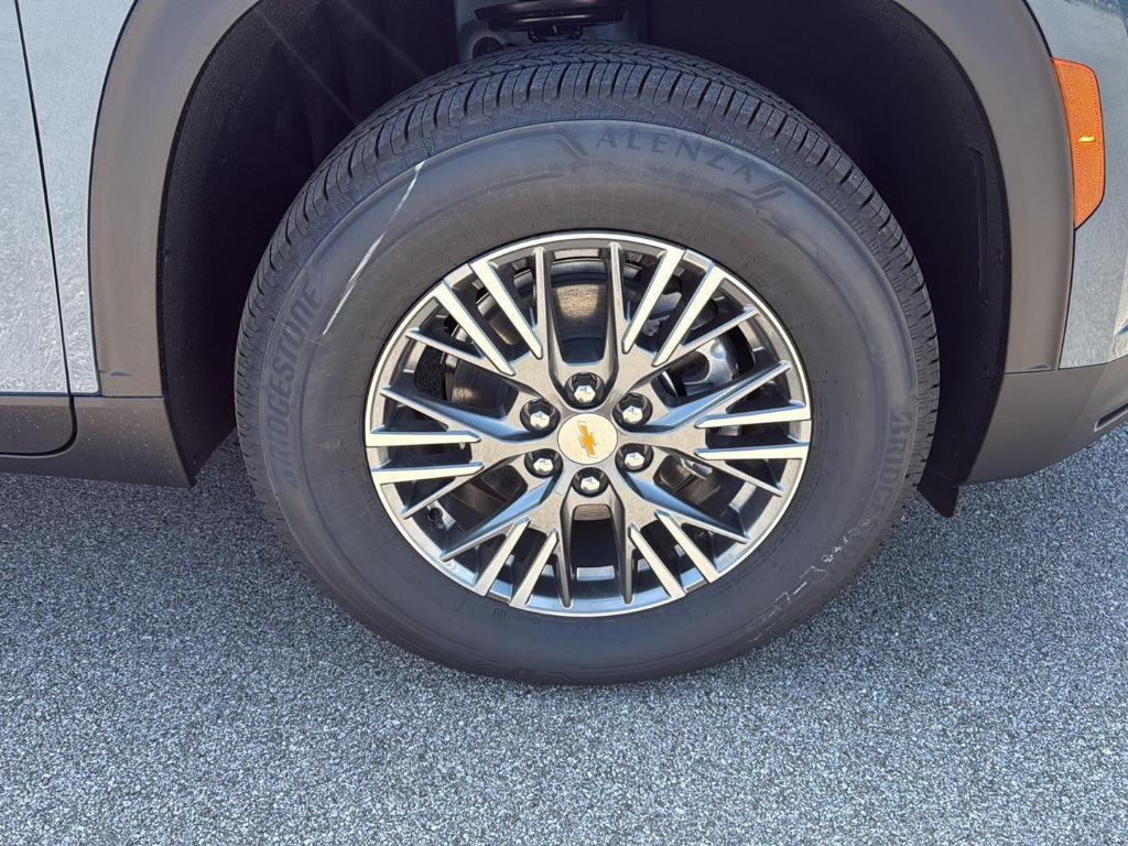 new 2025 Chevrolet Traverse car, priced at $46,510