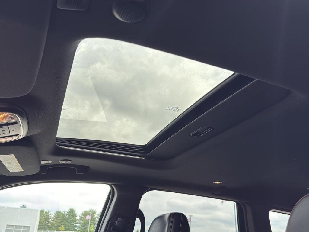used 2020 Jeep Grand Cherokee car, priced at $22,995