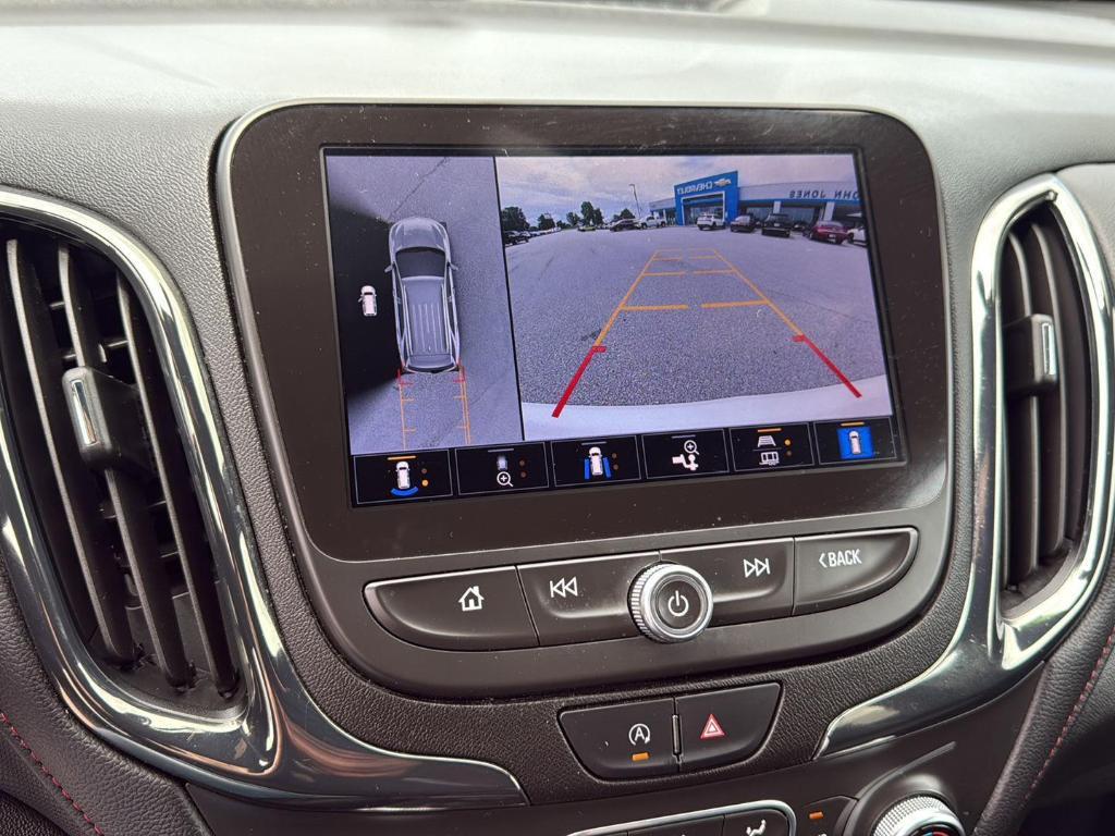 used 2022 Chevrolet Equinox car, priced at $26,395