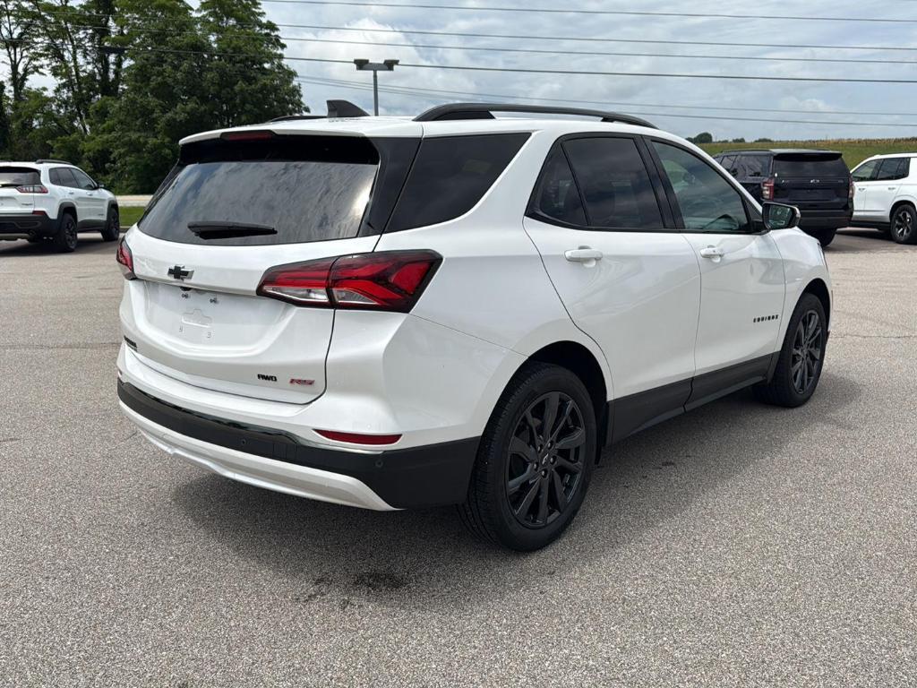 used 2022 Chevrolet Equinox car, priced at $26,395