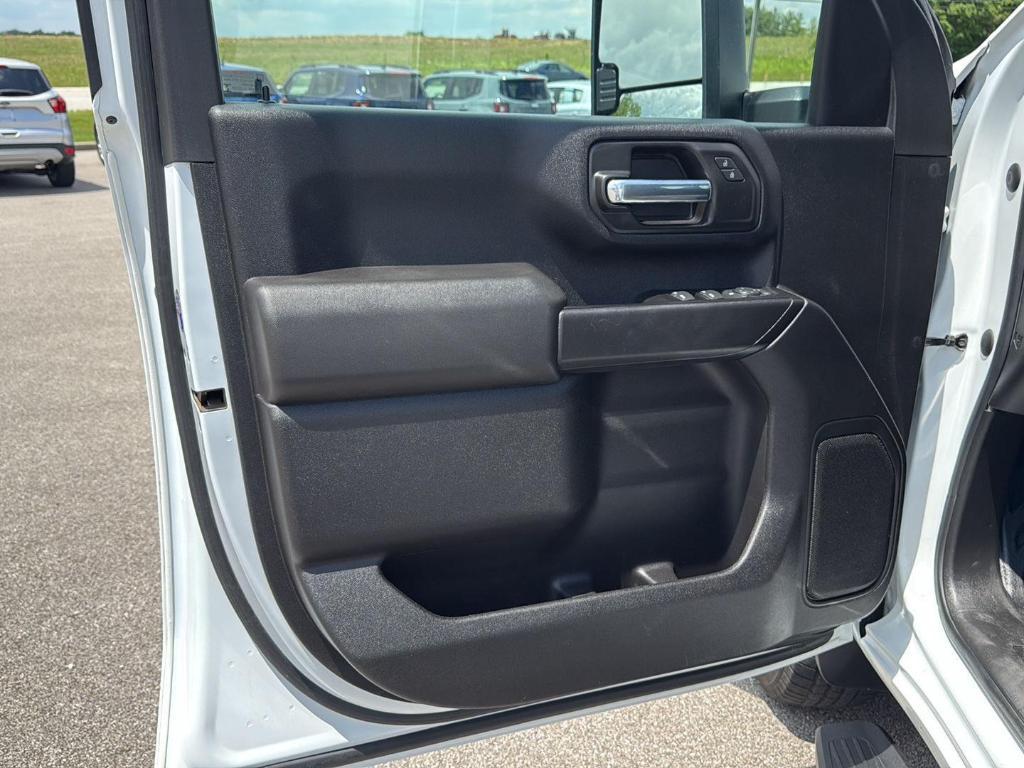 used 2022 Chevrolet Silverado 2500 car, priced at $33,995