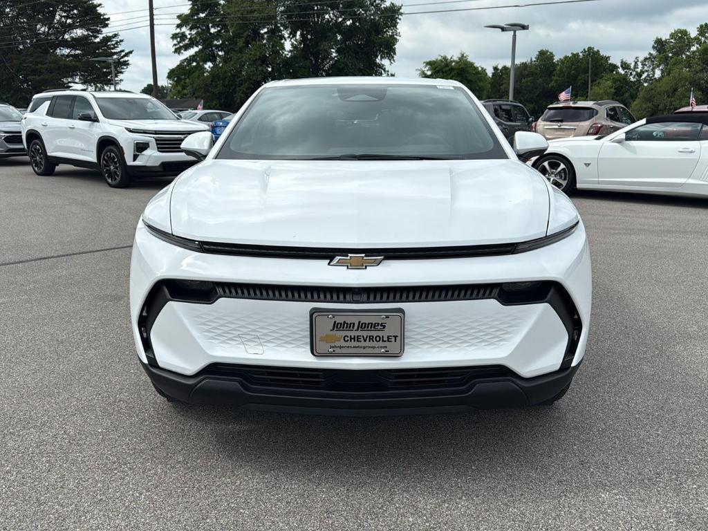 new 2025 Chevrolet Equinox EV car, priced at $34,390