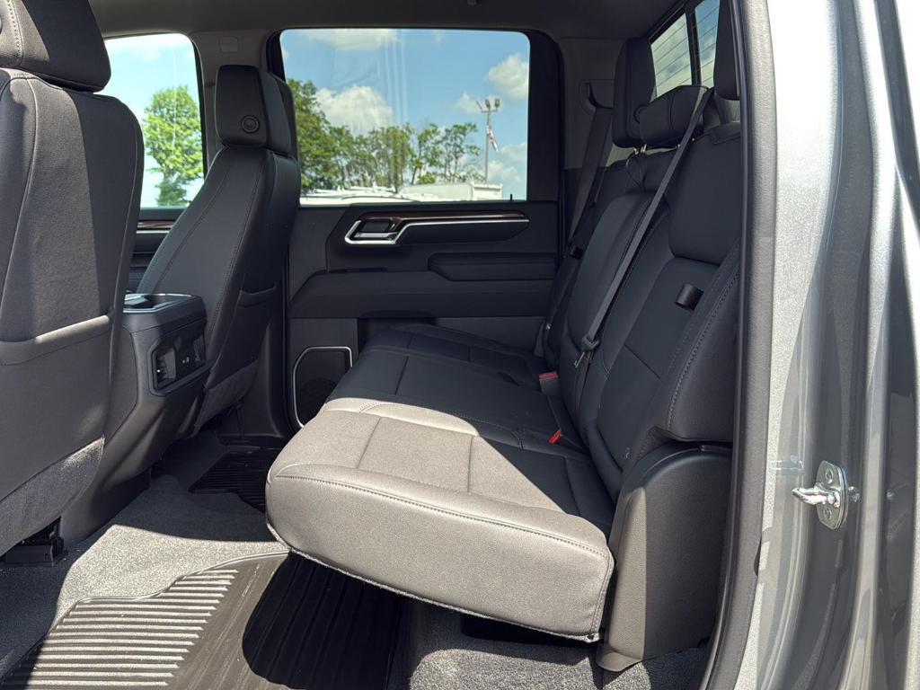 new 2025 Chevrolet Silverado 2500 car, priced at $67,320