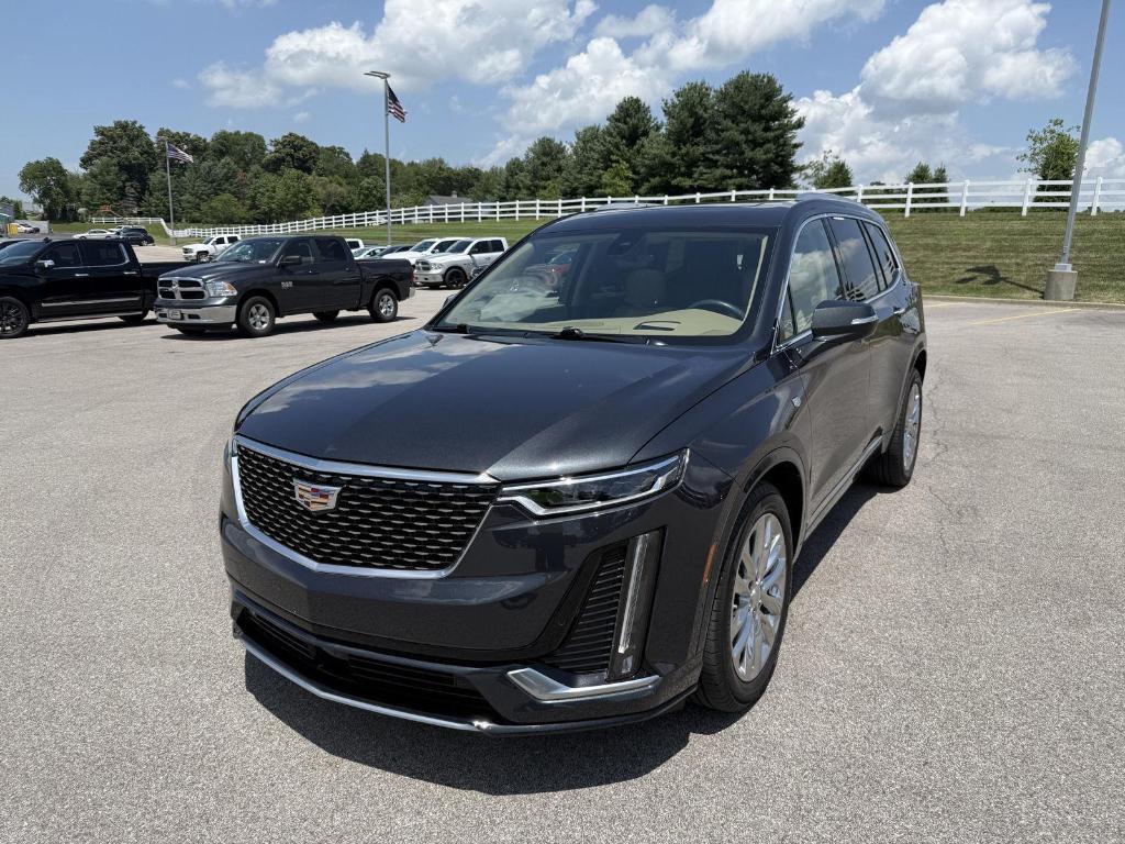 used 2022 Cadillac XT6 car, priced at $37,995
