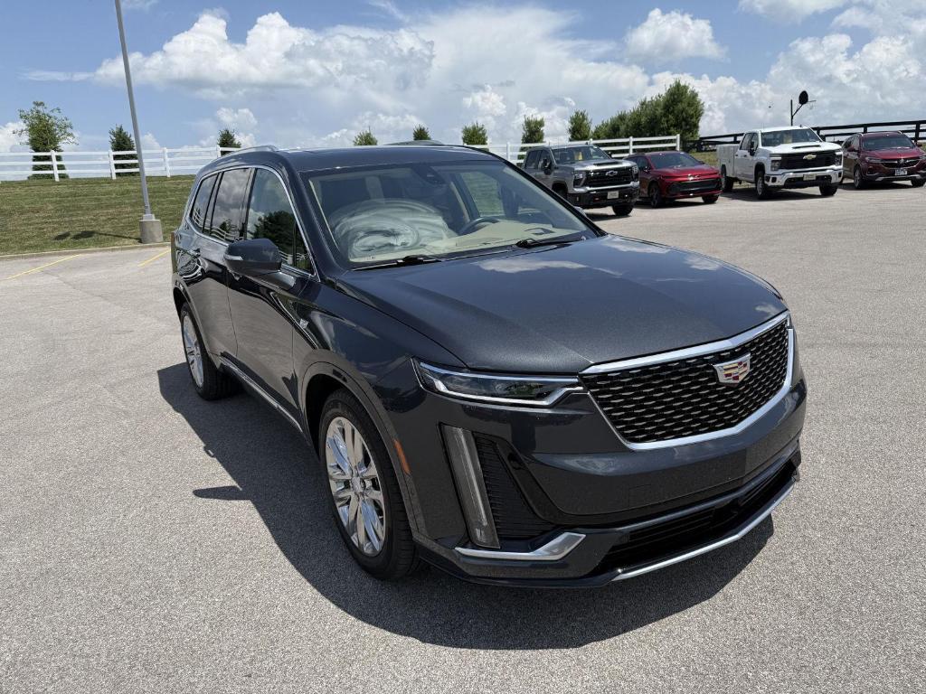 used 2022 Cadillac XT6 car, priced at $37,995