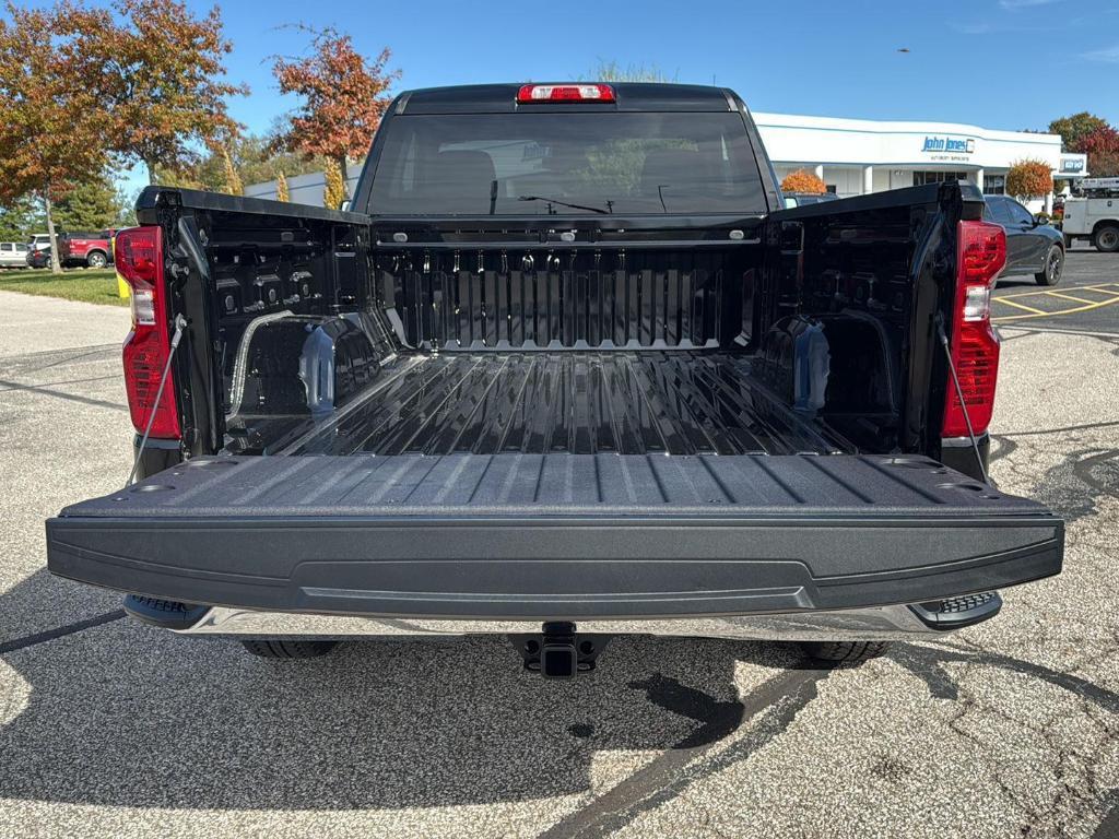 new 2026 Chevrolet Silverado 1500 car, priced at $42,460