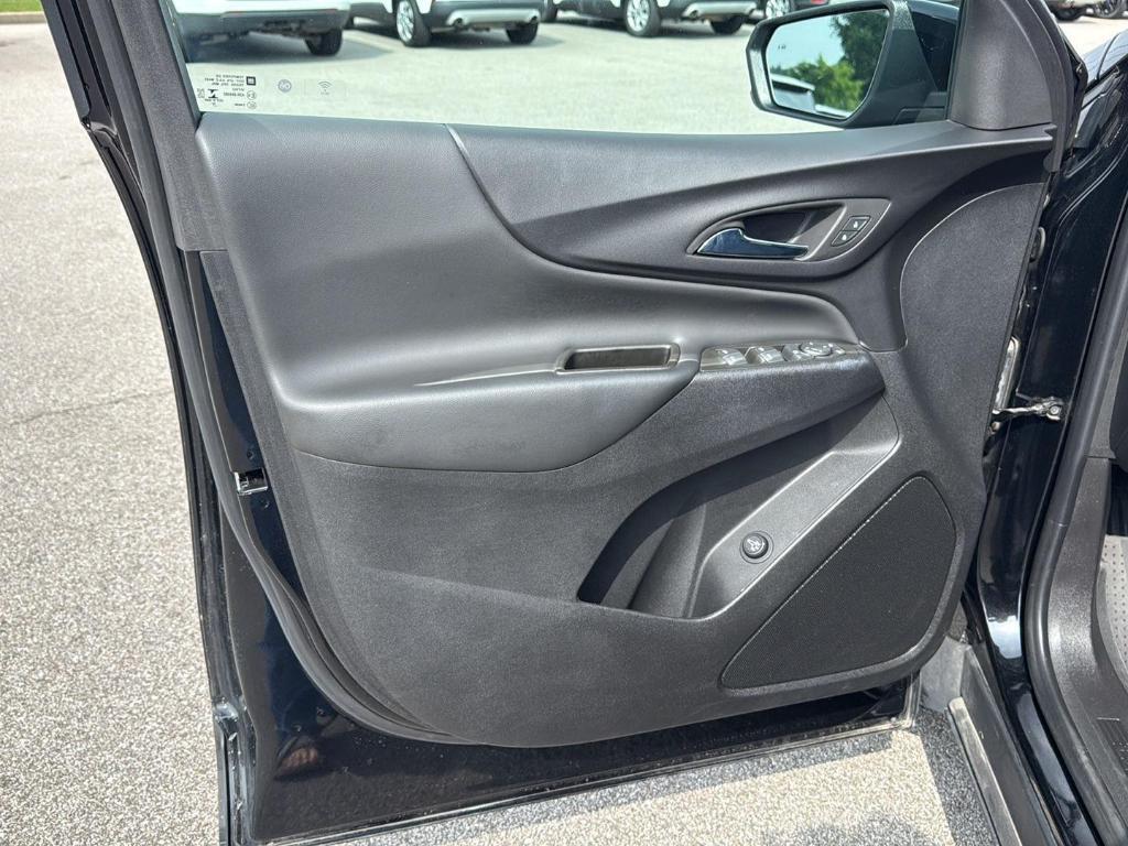 used 2023 Chevrolet Equinox car, priced at $24,795