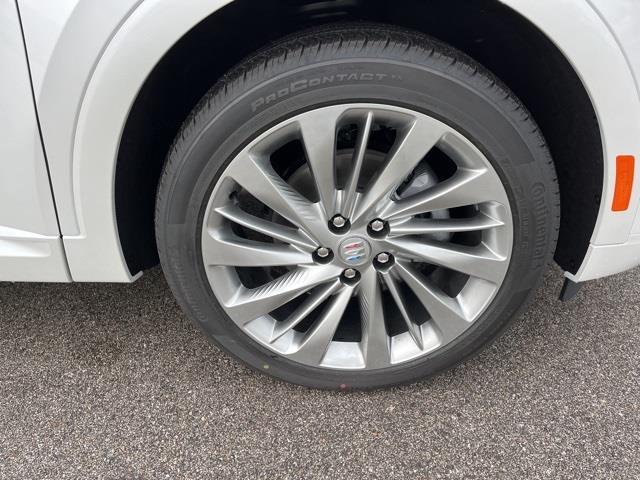 new 2025 Buick Envision car, priced at $44,195