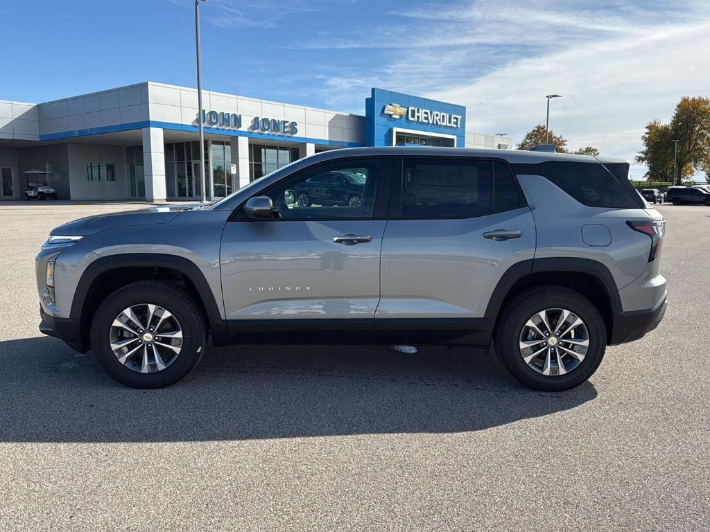 new 2026 Chevrolet Equinox car, priced at $32,910