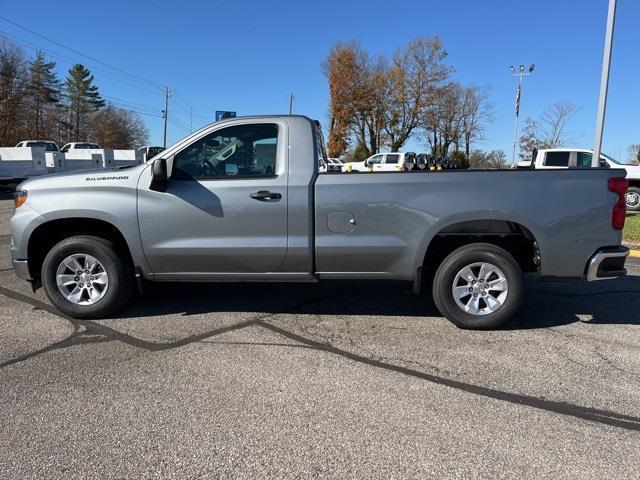new 2025 Chevrolet Silverado 1500 car, priced at $33,520